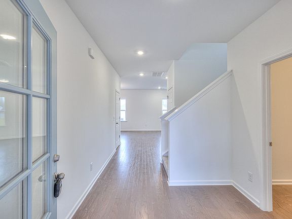 4th image of 152 Hampshire Way Lot 127