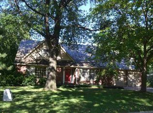 317 N Saint James Pl, Wichita, KS 67206