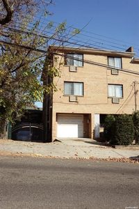 60-37 84th Street, Middle Village, NY, 11379