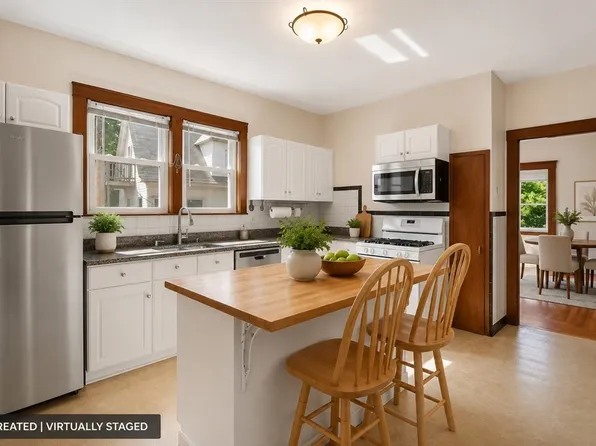 266 Fellsway W #2, Medford, MA 02155