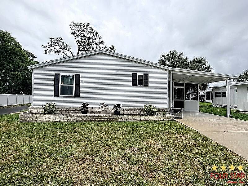 1st image of 1263 Carriage Dr