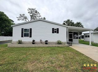 1263 Carriage Dr, Daytona Beach, FL 32119