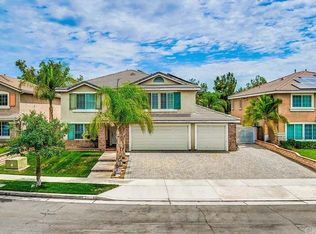 2365 Cornell Cir, Corona, CA 92881