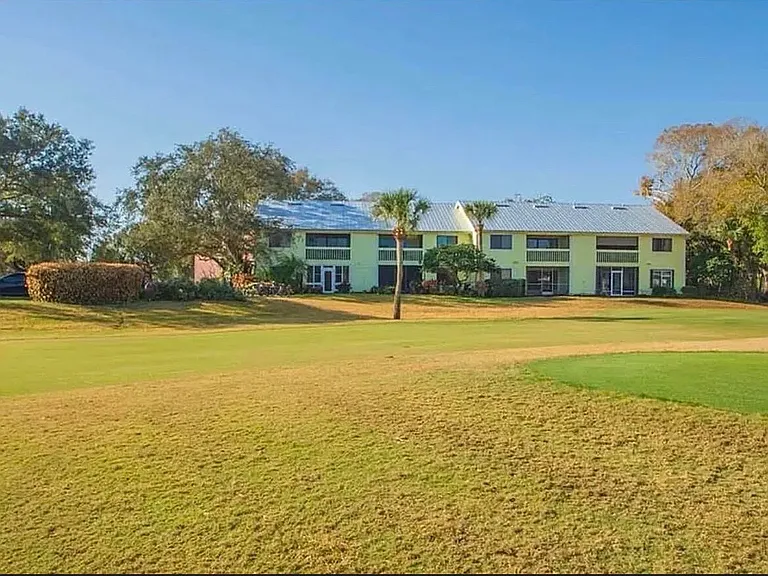 9600 Riverside Dr — Photo 38