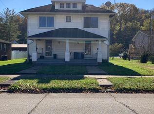 410 & 412 E 4th St #3, Augusta, KY 41002