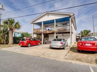 16 Greensboro St W, Wrightsville Beach, NC 28480