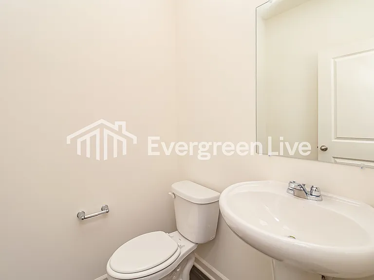 207 Long Dr — Photo 14