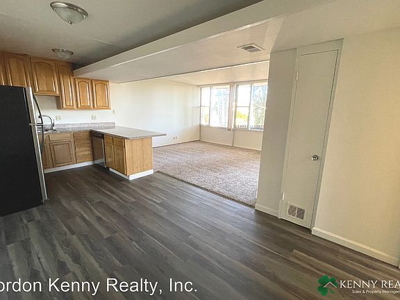 3rd image of 55 El Camino Real APT 305