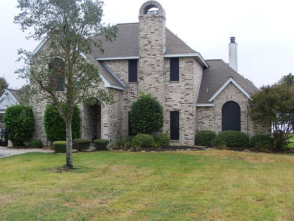 2nd image of 6926 Plantation Dr