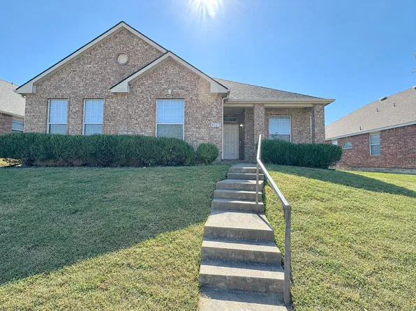 4102 Maidstone Dr, Garland, TX 75043
