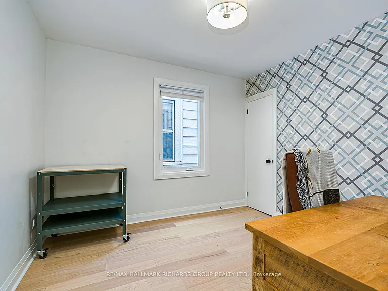 82 Chatham Ave — Photo 17