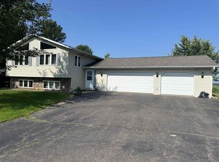 277 N 4th St, Dorchester, WI 54425