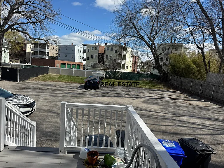 115 Franklin St — Photo 8