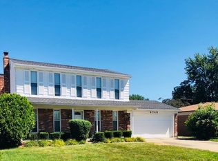 4749 Fox Hill Dr, Sterling Heights, MI