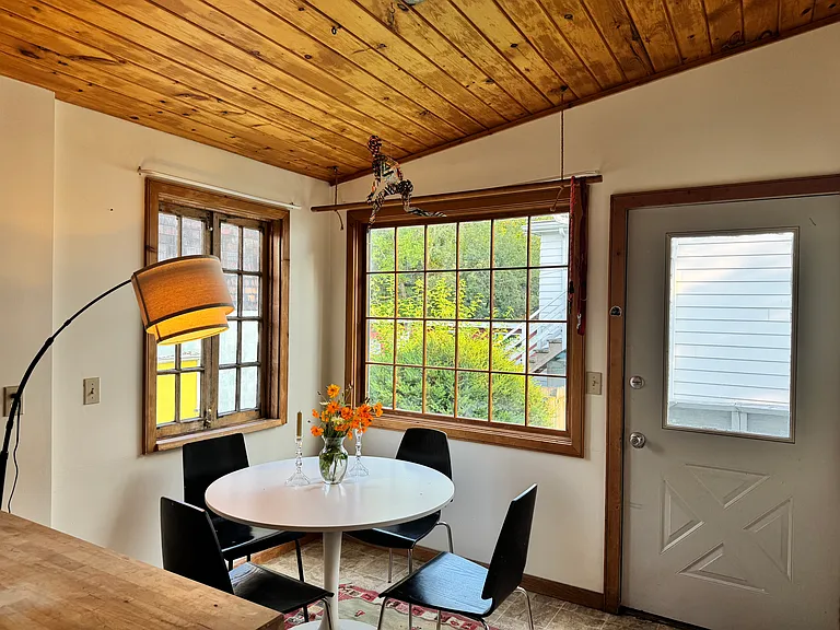 717 N Tioga St #B — Photo 9