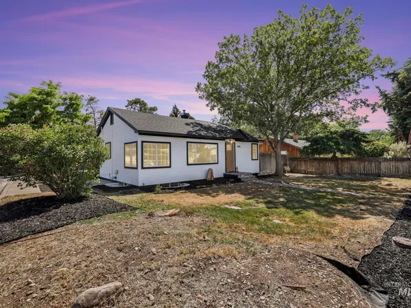 1898 Sigrid Ave, Twin Falls, ID 83301