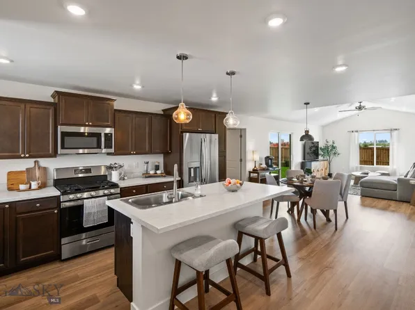 754 Thrice Loop, Belgrade, MT 59714