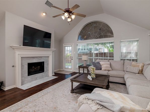 8712 Dayton Dr, Argyle, TX 76226