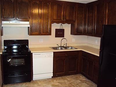 4th image of 5421 S Brooks Dr