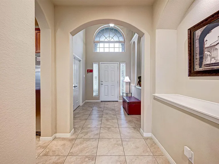 5614 Glenfield Spring Ln — Photo 4