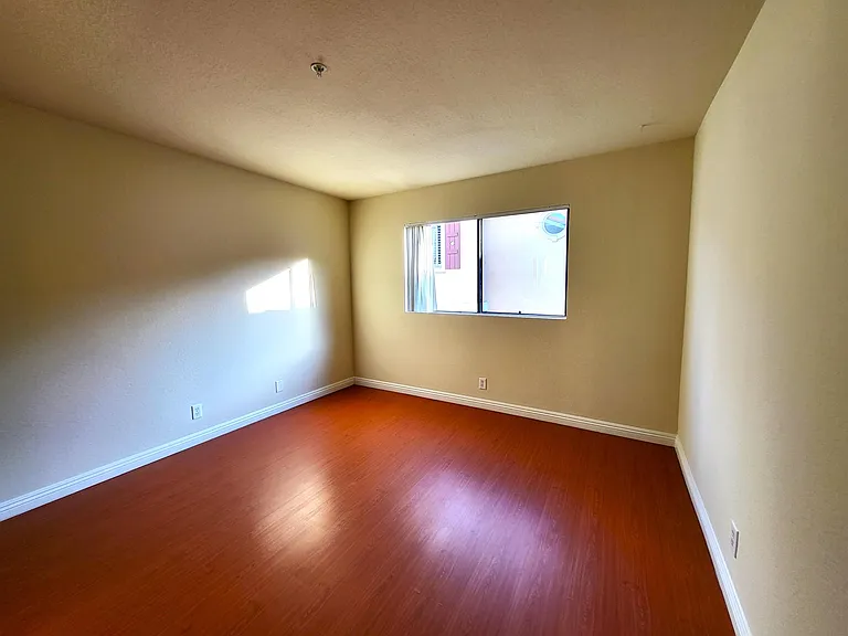 10888 Walnut St #8 — Photo 19