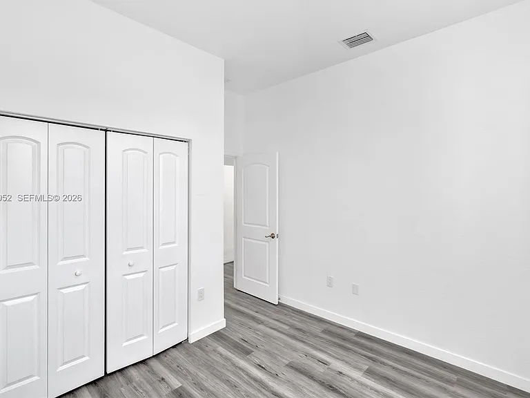 719 Little Rock St E — Photo 23