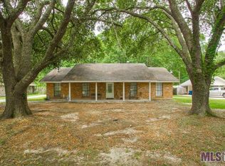 30577 John Dr, Denham Springs, LA 70726
