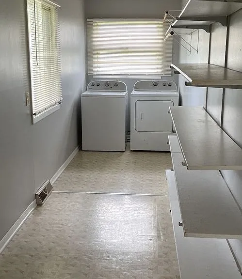 12 Spruce Ave — Photo 10
