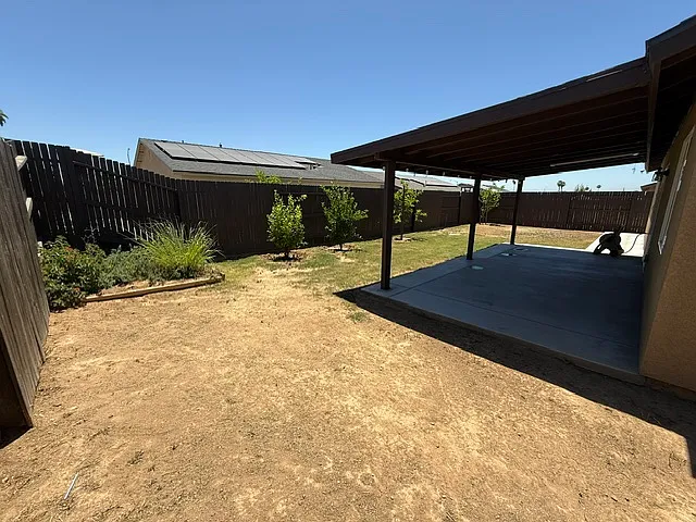 1037 Honeybell Ct — Photo 22