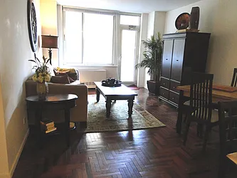 Rented by Boulevard Residentials