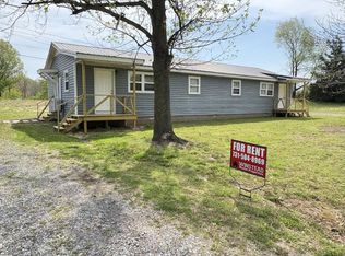 145 White Rd, Greenfield, TN 38230