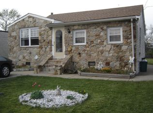 403 Old North Point Rd, Baltimore, MD 21224