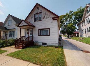 2555 S 13th St, Milwaukee, WI 53215