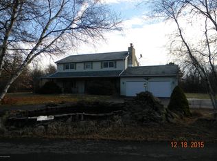 128 McCormick Ln, Blakeslee, PA 18610