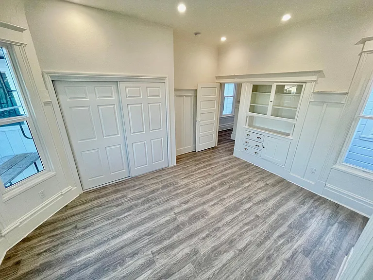 2554 Bryant St #2554 — Photo 31