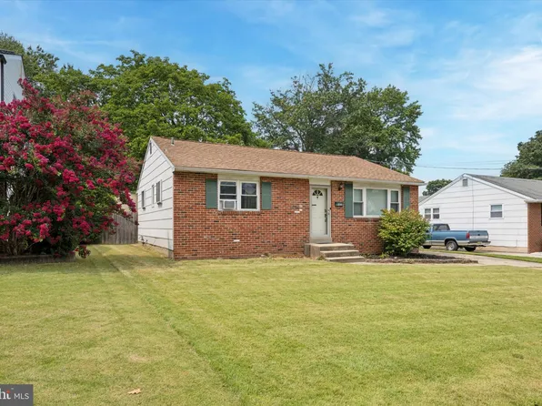 234 S Clinton Ave, Maple Shade, NJ 08052