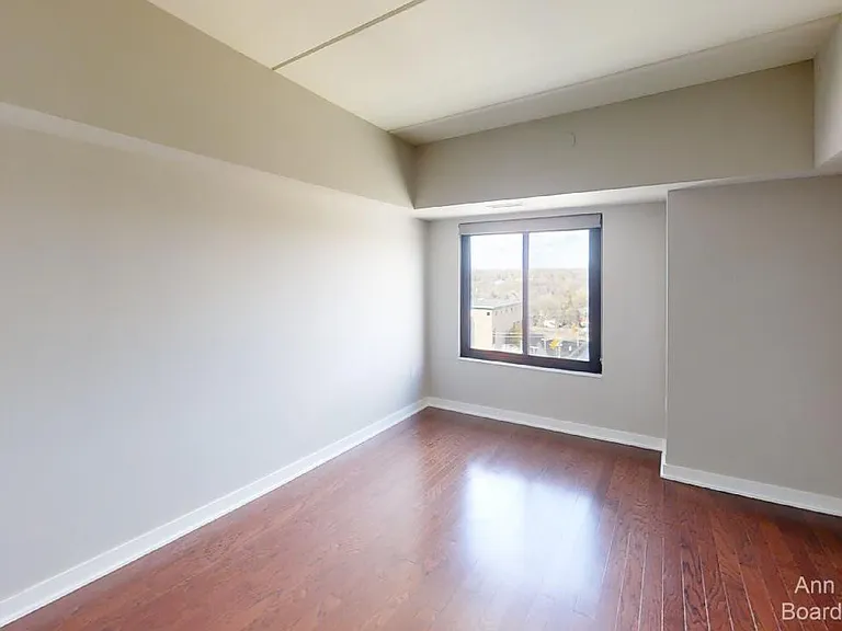 111 N Ashley St #901 — Photo 24