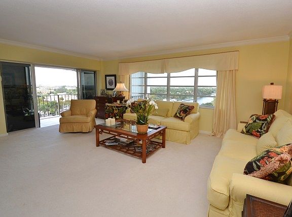 5th image of 86 Macfarlane Dr APT 9D
