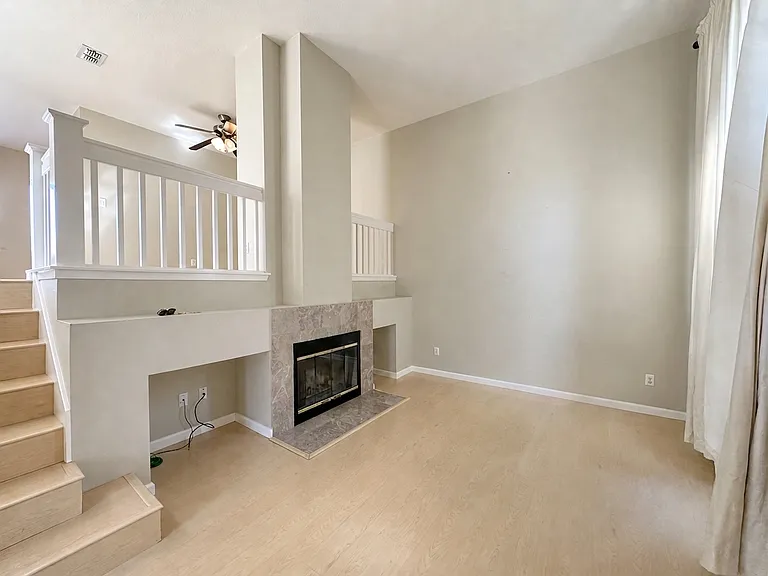 5000 Starling St — Photo 6