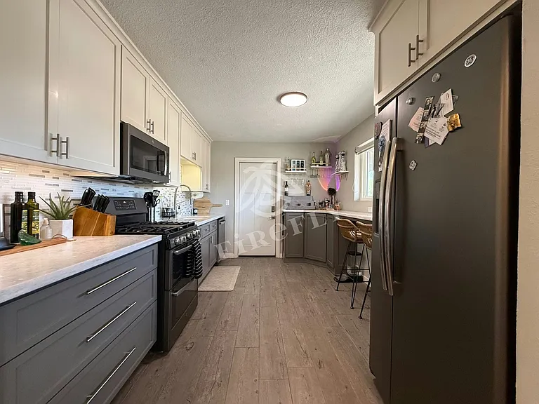 2023 E Alder Cir — Photo 6