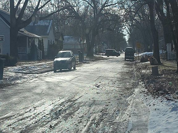 4th image of 1757 Dyson St