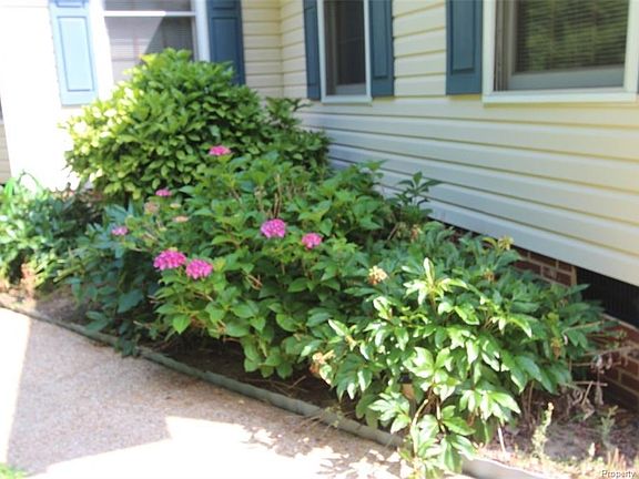 2nd image of 11671 River Crest Dr
