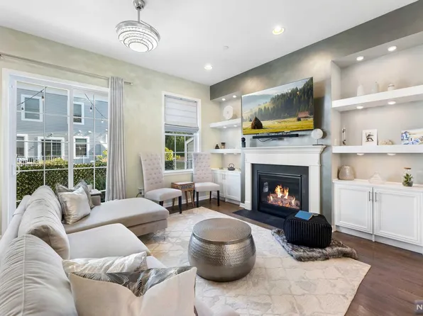 66 Roosevelt Drive, Wood Ridge, NJ 07075