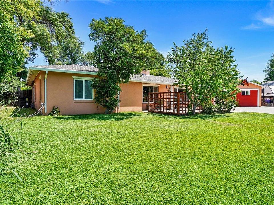 1st image of 3741 Viola Dr
