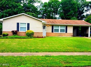 208 Charmuth Ct, Waldorf, MD