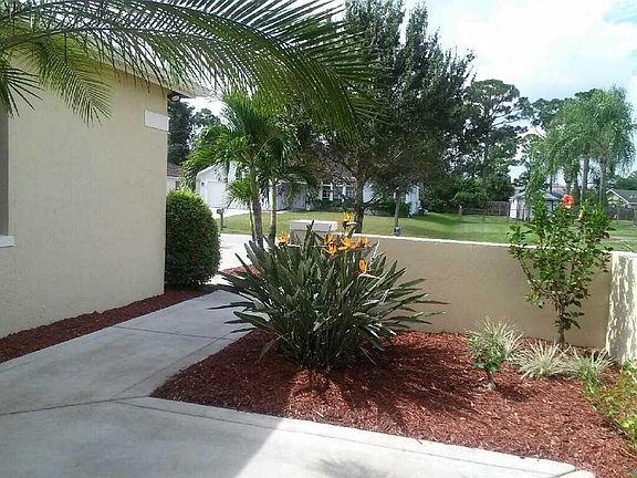 2nd image of 2751 SW Ensenada