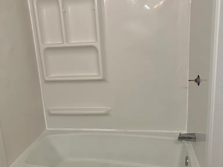 3307 Hall St — Photo 8