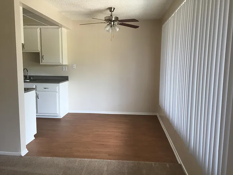 200 N Gilbert St #49 — Photo 20
