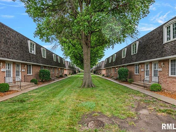 3rd image of 900 S Durkin Dr Unit 22