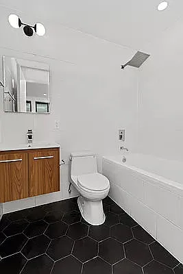 Rented by REAL New York | media 17